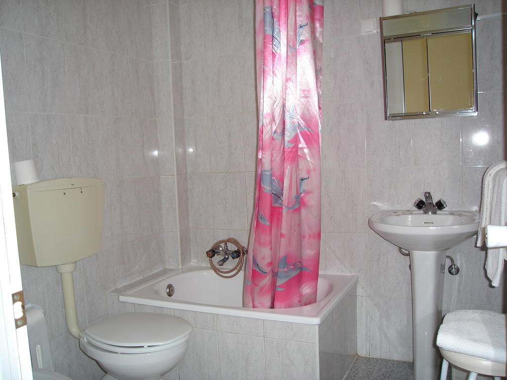 Perola Da Baixa Otel Lisboa Oda fotoğraf